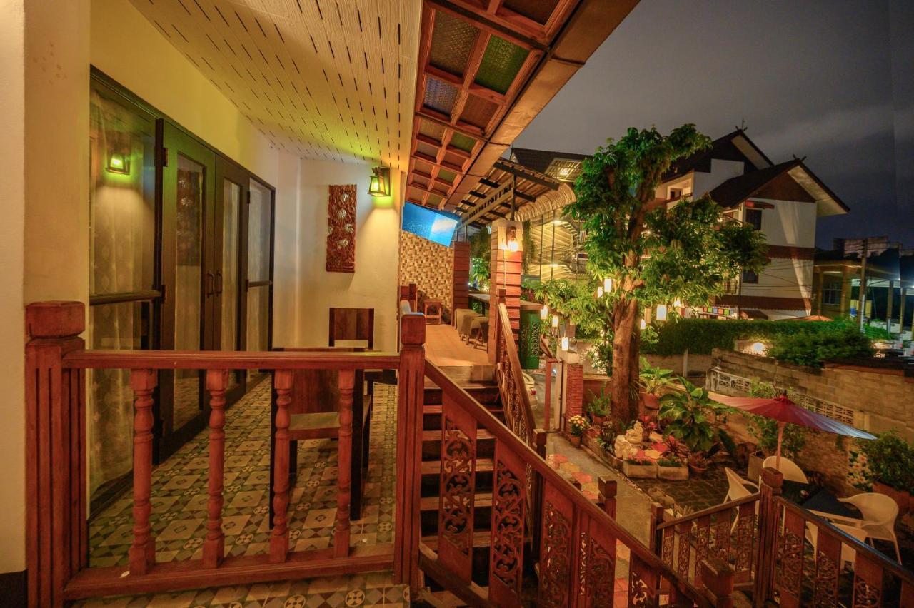 Отель Hetai Boutique House Чиангмай Экстерьер фото